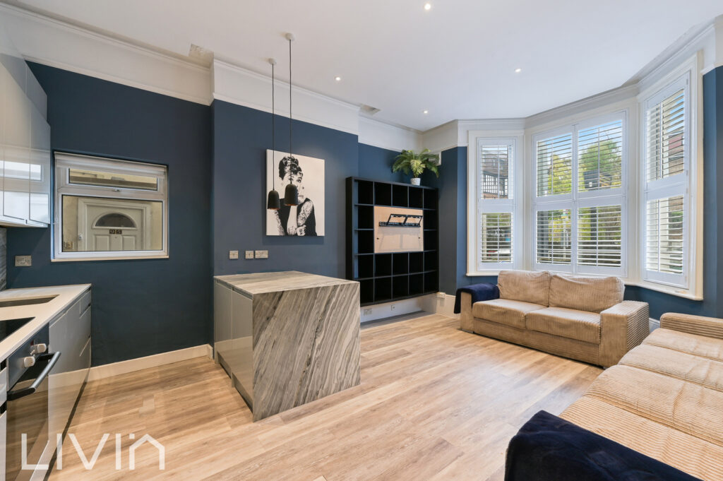 Flat 2, 93 Addiscombe Road, Croydon, Greater London