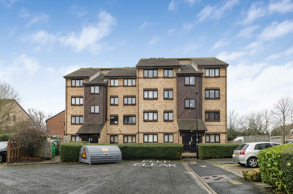 Hardcastle Close, Croydon