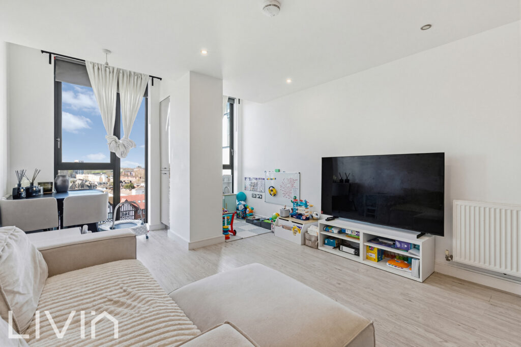 Centrillion Point, Croydon