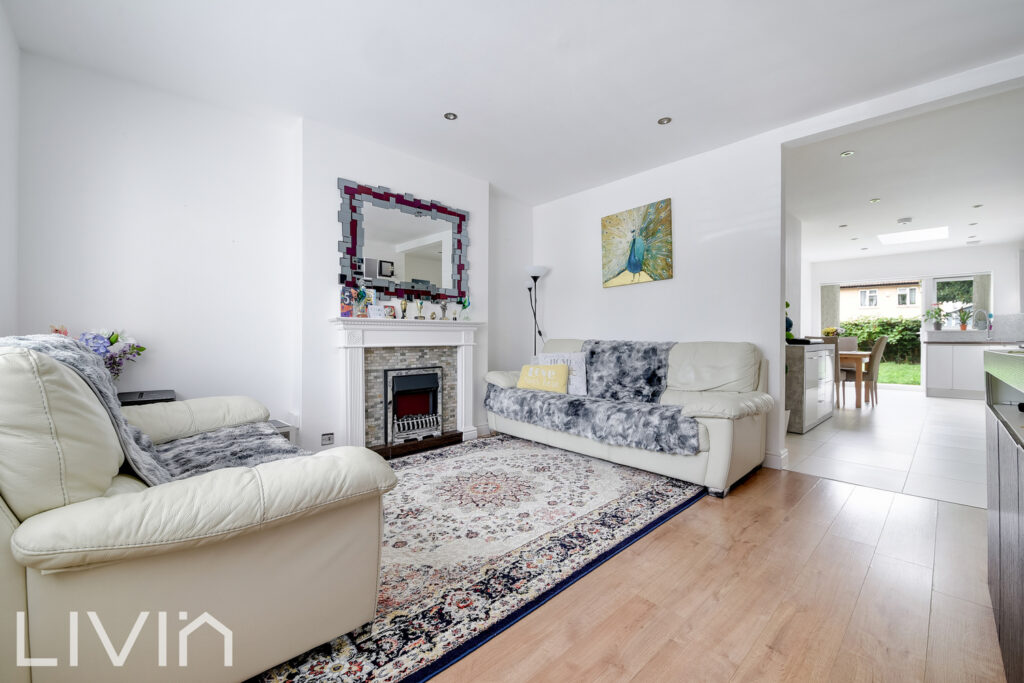 Bates Crescent, Croydon