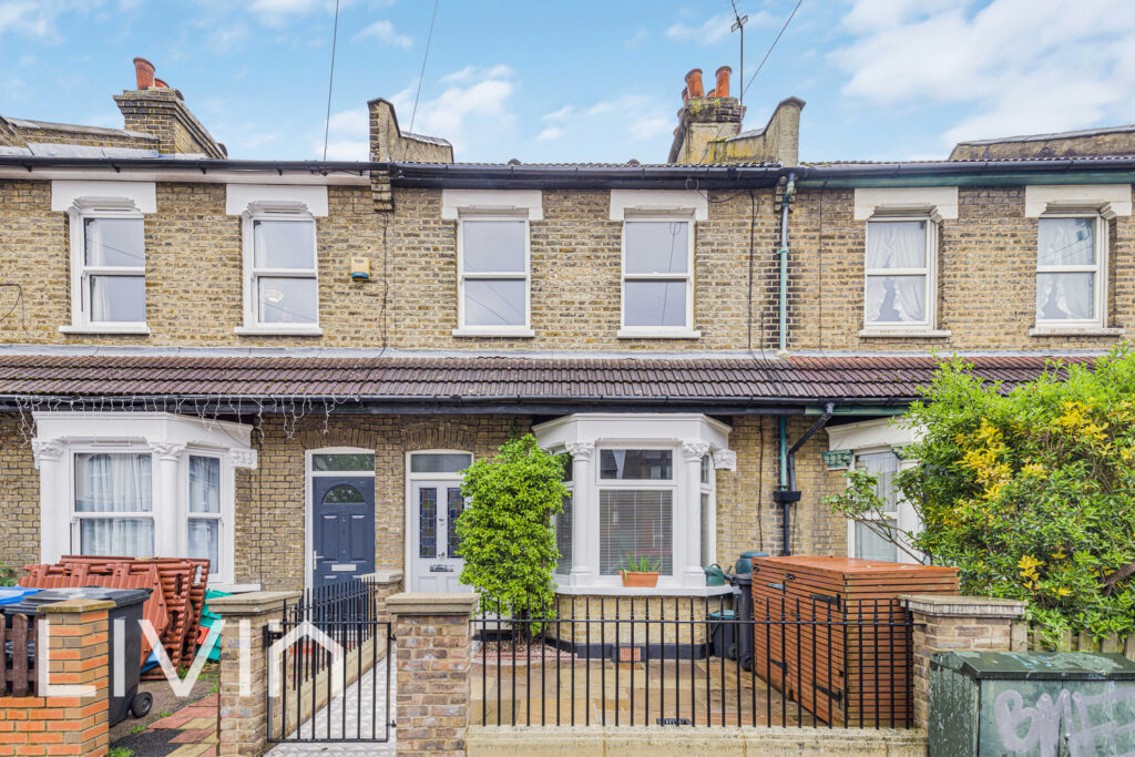 Woodside Road, London