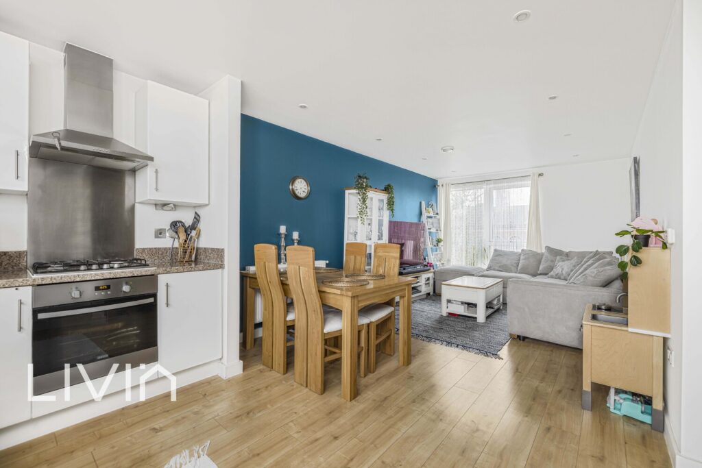 Hogarth Crescent, Croydon, CR0