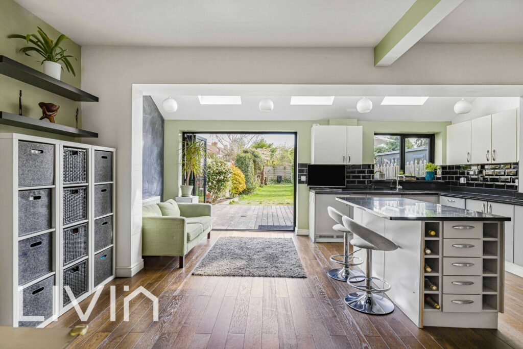 Ashburton Avenue, Addiscombe