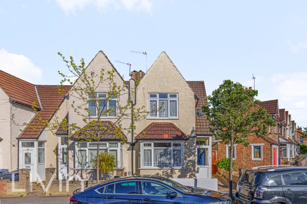 Woodside Court Road, Addiscombe