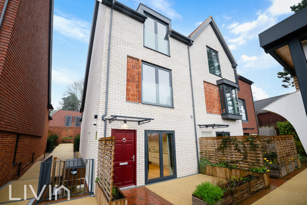 Maplehurst Square, 29 The Grove, Coulsdon, Croydon