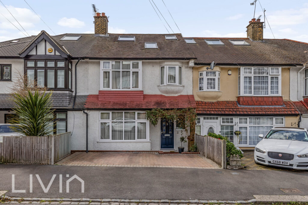 Norbury Cross, Croydon, London, Greater London