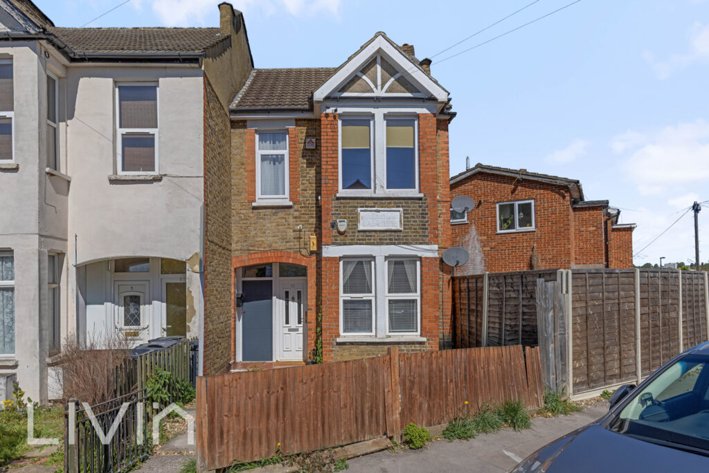 Luna Road, Thornton Heath