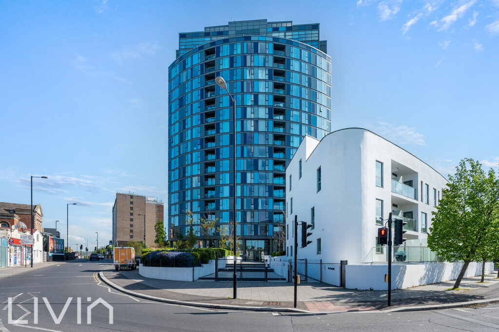 Newgate Tower, Croydon