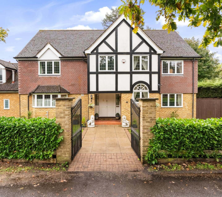 livin-estates-Addington